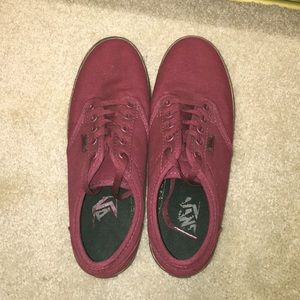 Women’s maroon vans